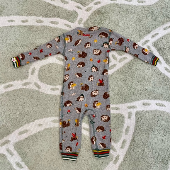 Hatley Baby Organic Hedgehog Mushroom Print Zip Up Jumpsuit in Gray - 6-9 Months - Picture 4 of 5